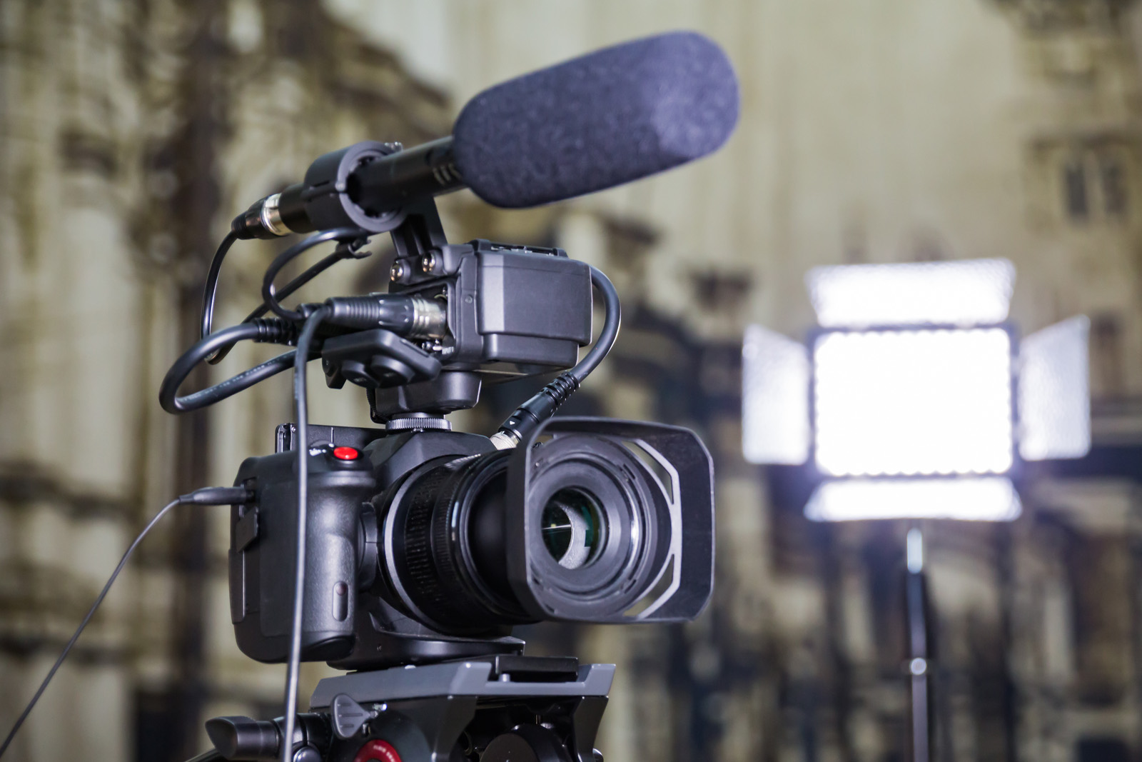 Media framing and how it can shift the narrative University of Edinburgh Business School