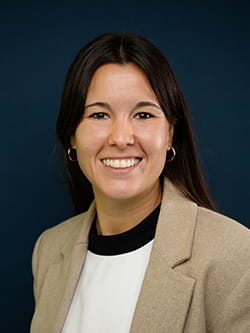 Ines Frolik Headshot