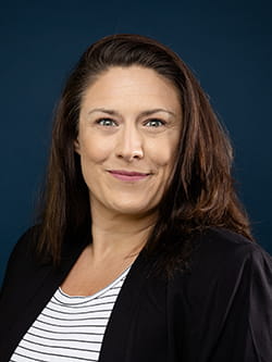 Megan Bradbury Headshot