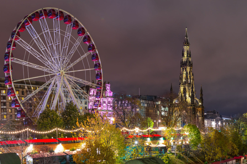 Big Ferris wheel at the Edinburgh Christmas Market