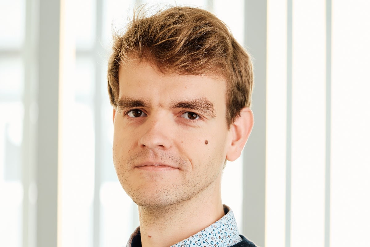 Headshot photograph of Jasper Brinkerink