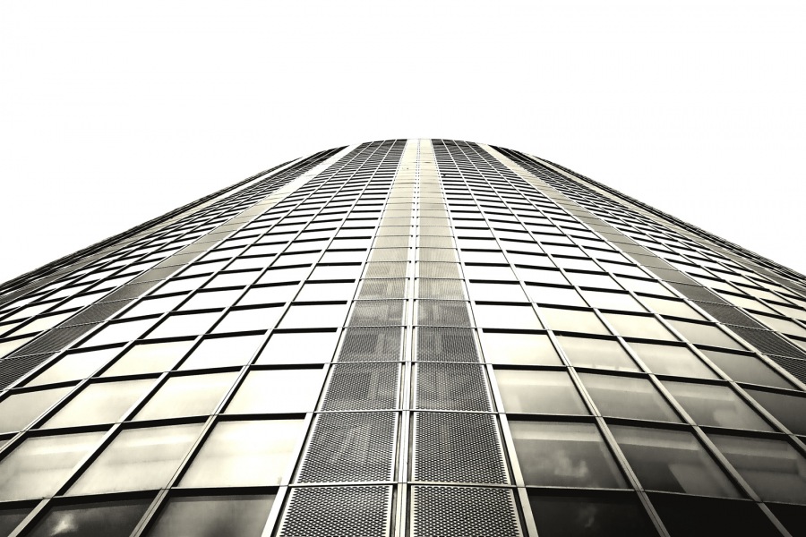 View of a skyscraper from ground up