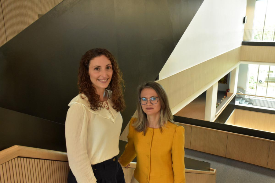 Agnessa Spanellis and Encarni Medina-Lopez